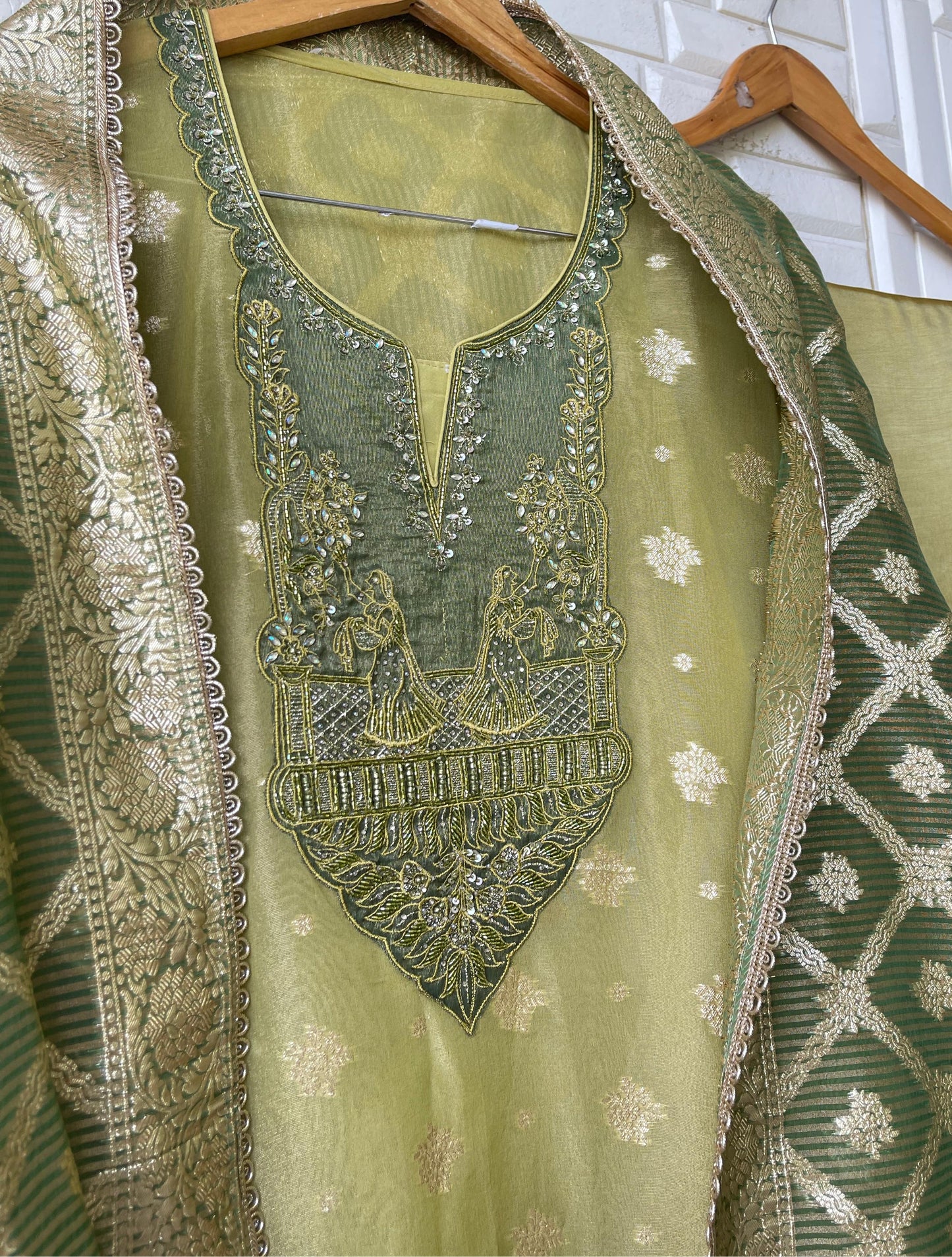 Banarasi shimmer silk unstitched ladies suit Rc17754