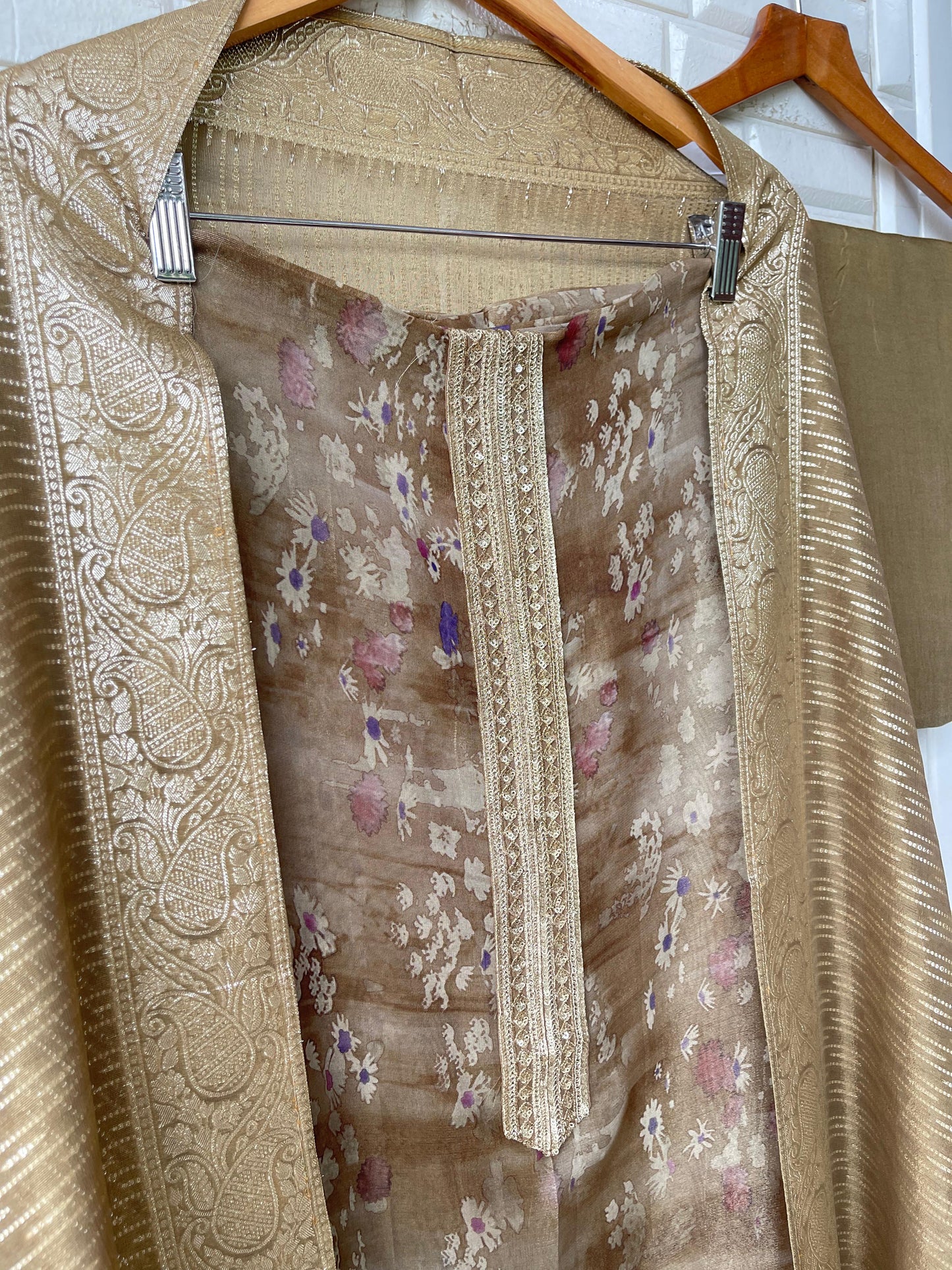 Banarasi shimmer silk unstitched ladies suit Rc17666 (a)
