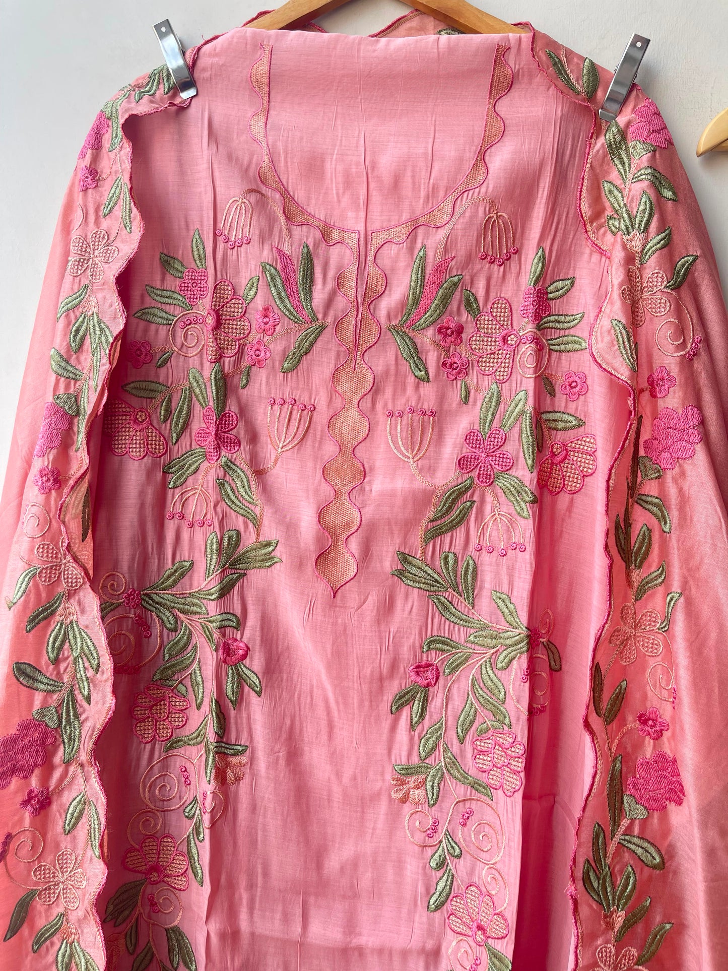Mul chanderi unstitched ladies suit Rc19308 (a)