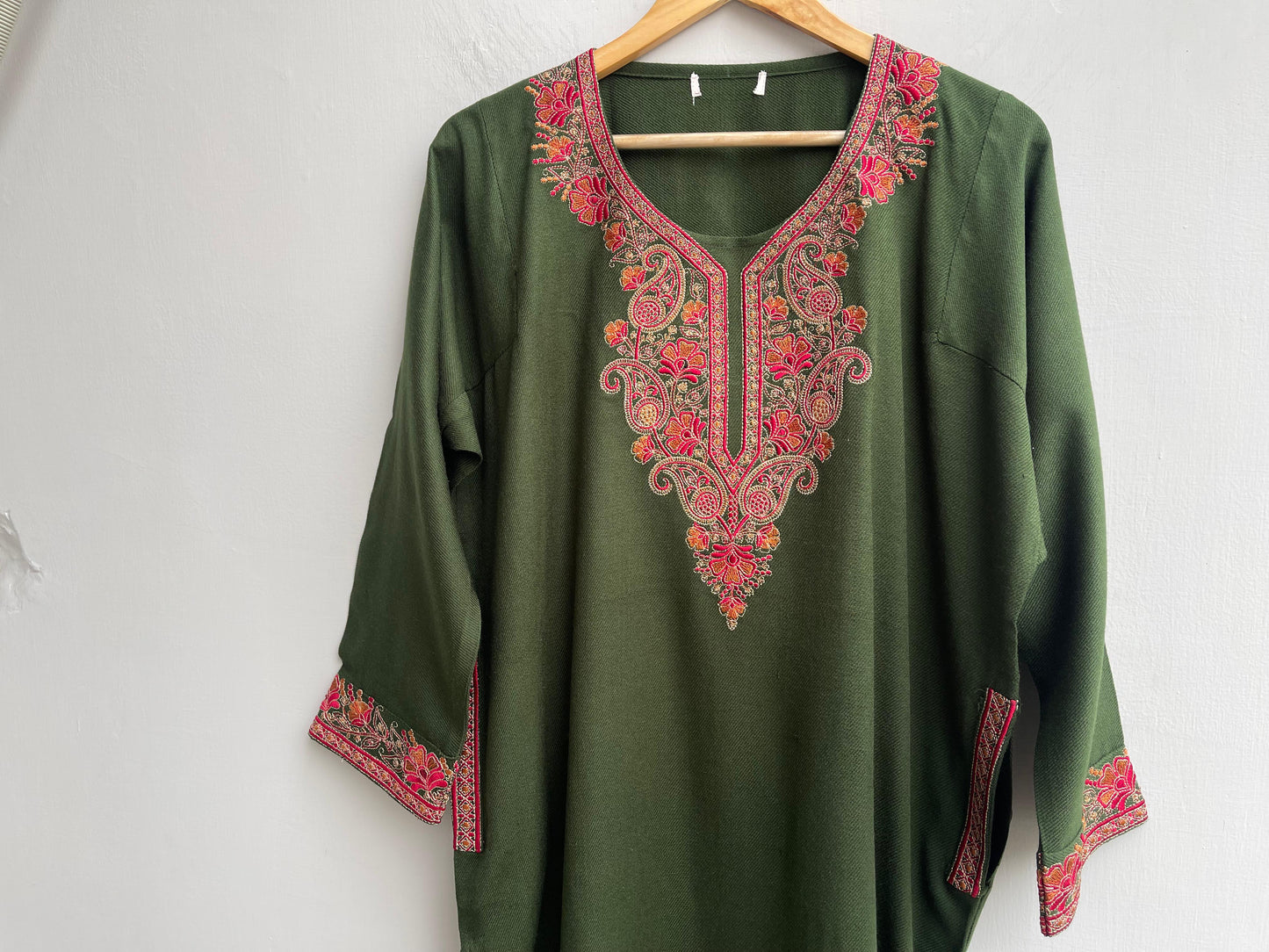 Kashmiri pheron readymade ladies coord set Rc18271 (b)