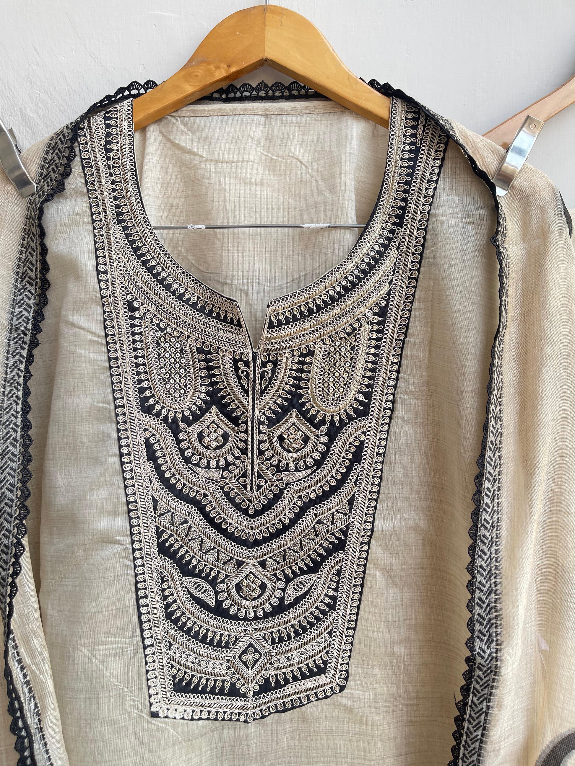 Mul Chanderi Unstitched Ladies Suit RC-18609 – view 7