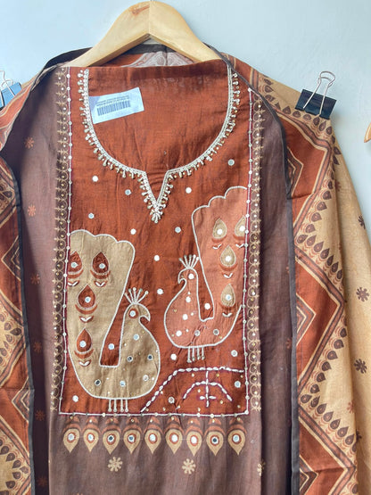 Mul cotton printed unstitched ladies suit Rc18962