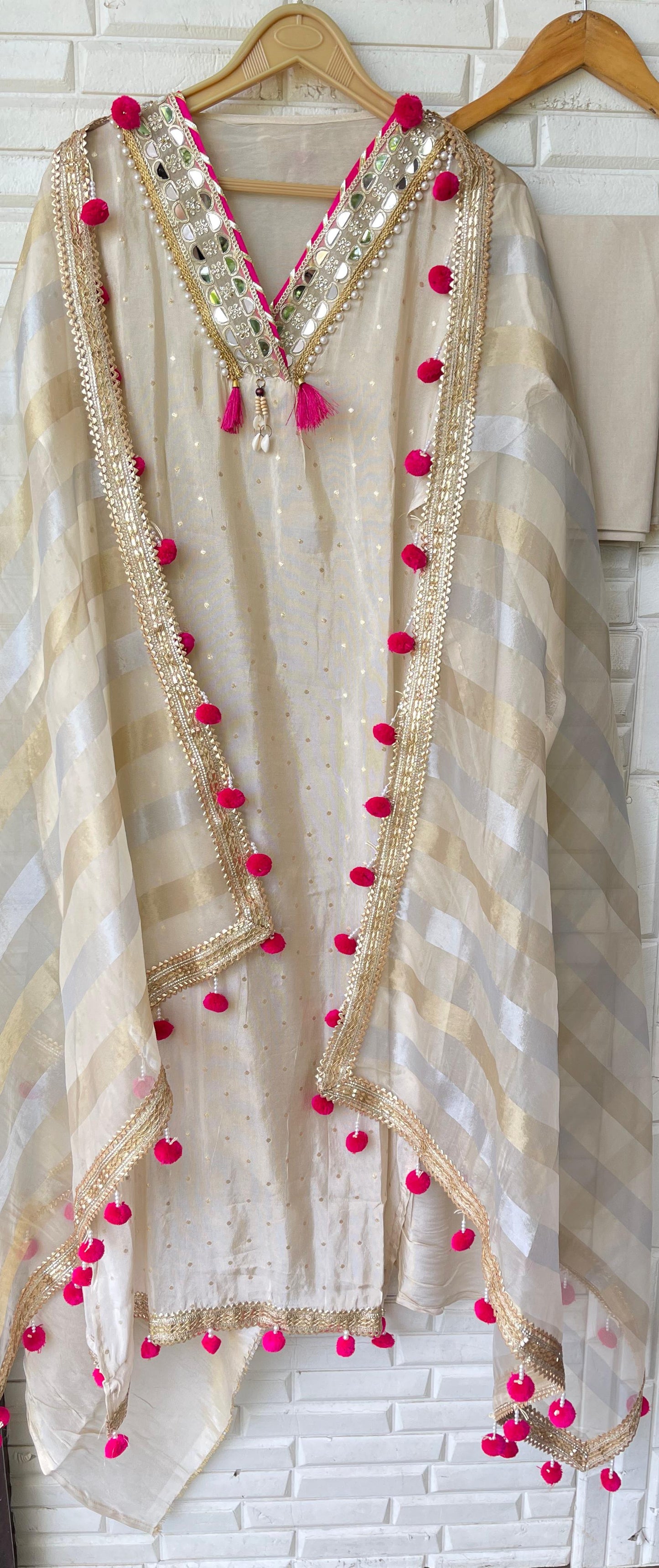 Banarasi shimmer silk unstitched ladies suit Rc17751