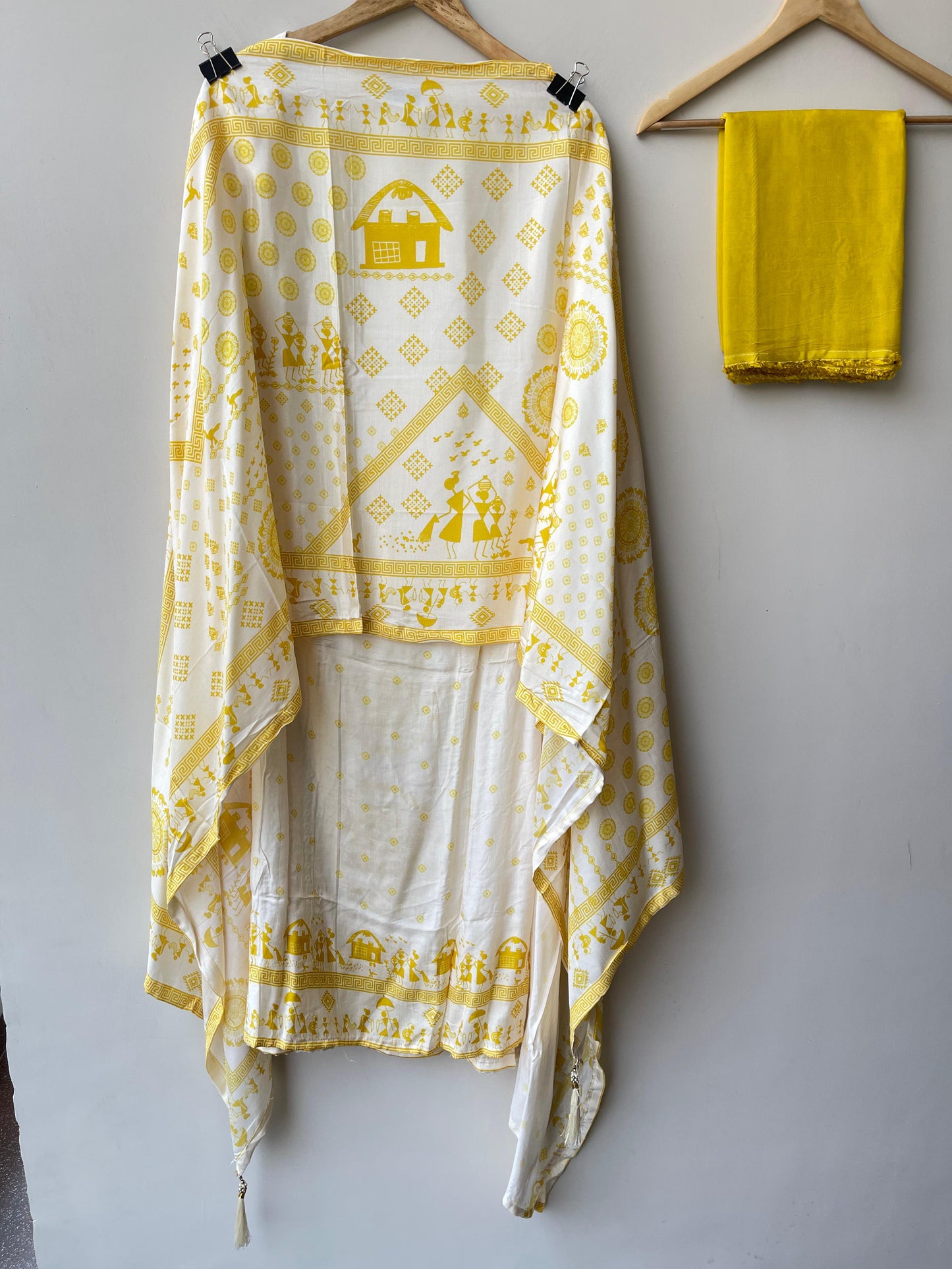 Muslin printed unstitched ladies suit Rc18942