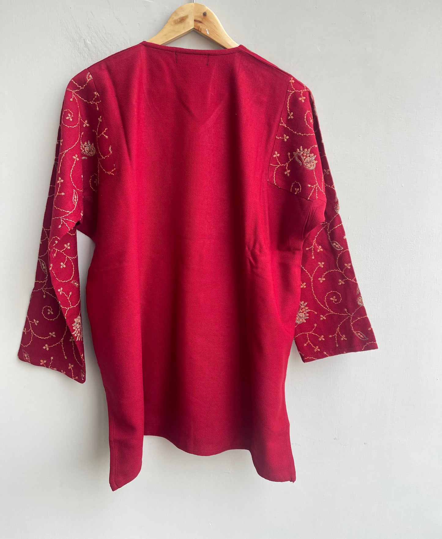 Kashmiri pheron short kurta coord set Rc18361 (b)