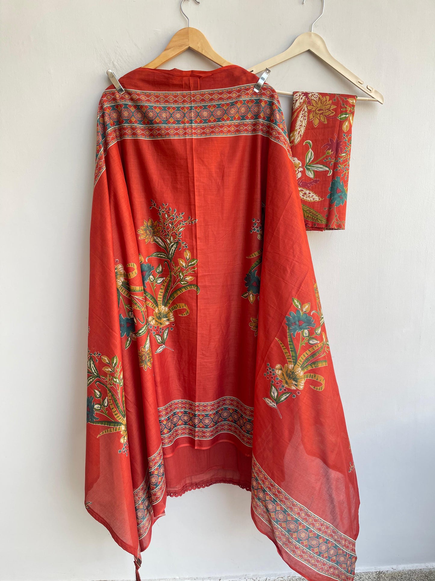 Cotton printed unstitched ladies suit Rc18379 (b)