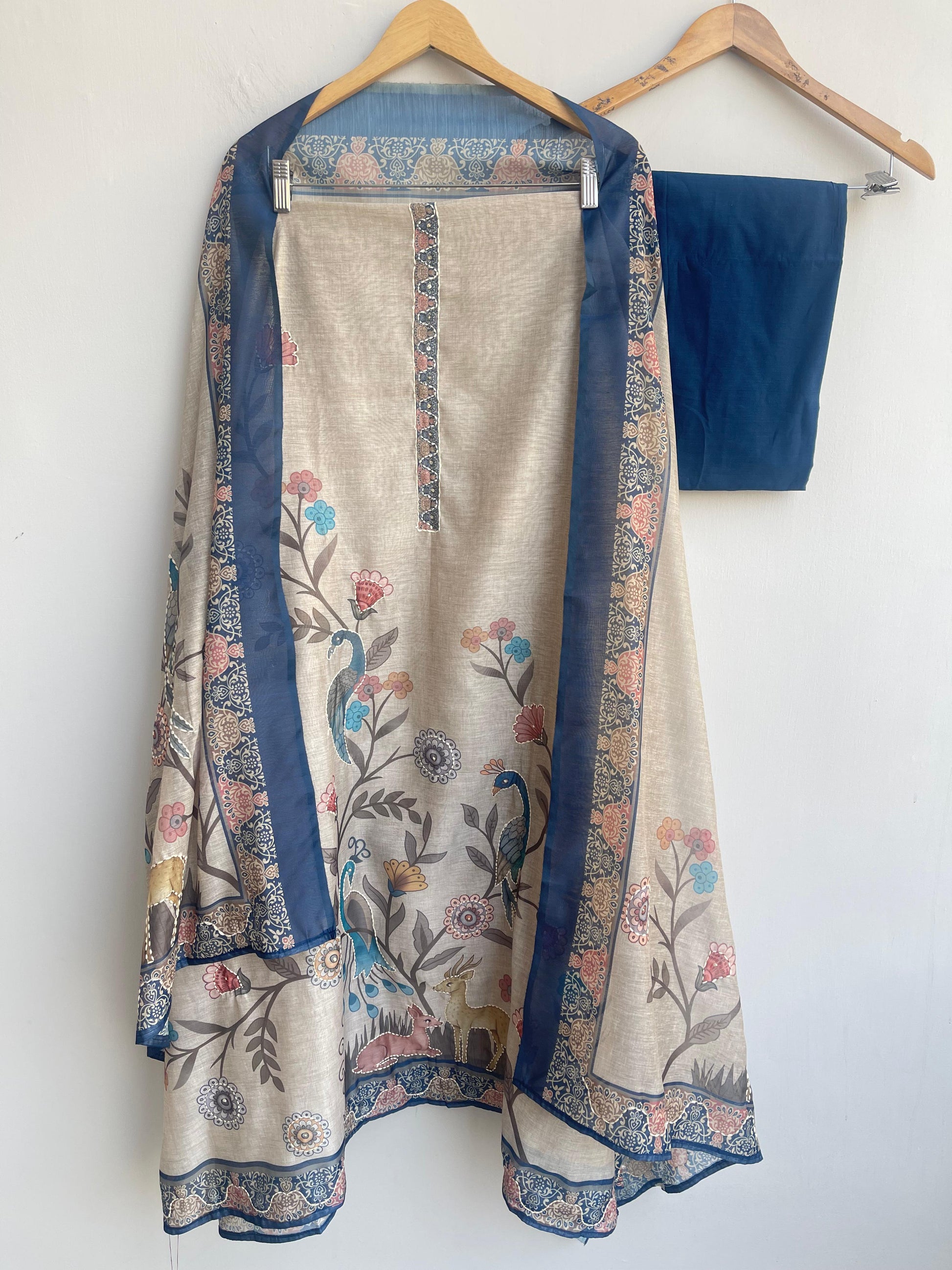 Mul Chanderi Unstitched Ladies Suit RC-18820 – view 3