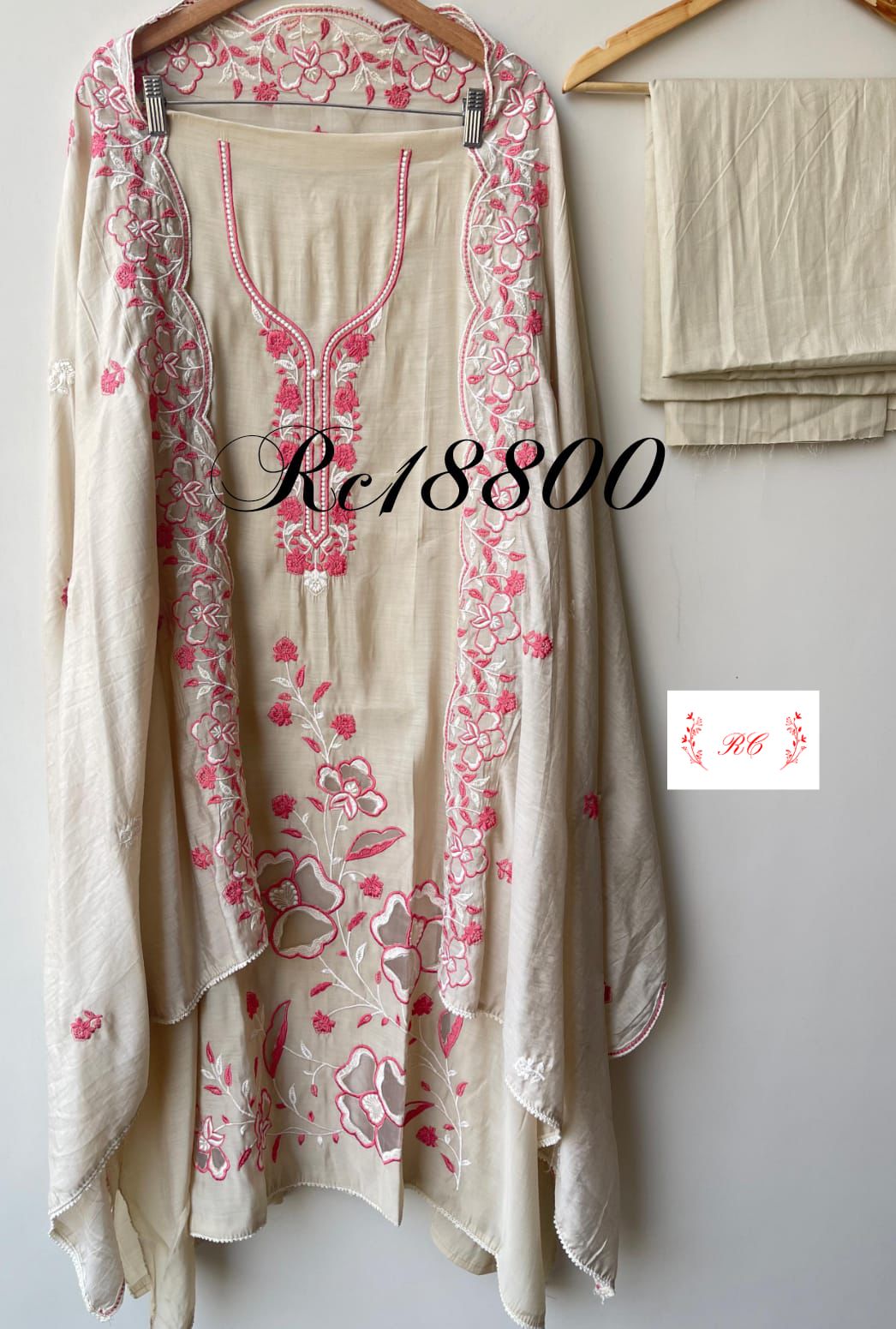 Mul chanderi unstitched ladies suit Rc18800