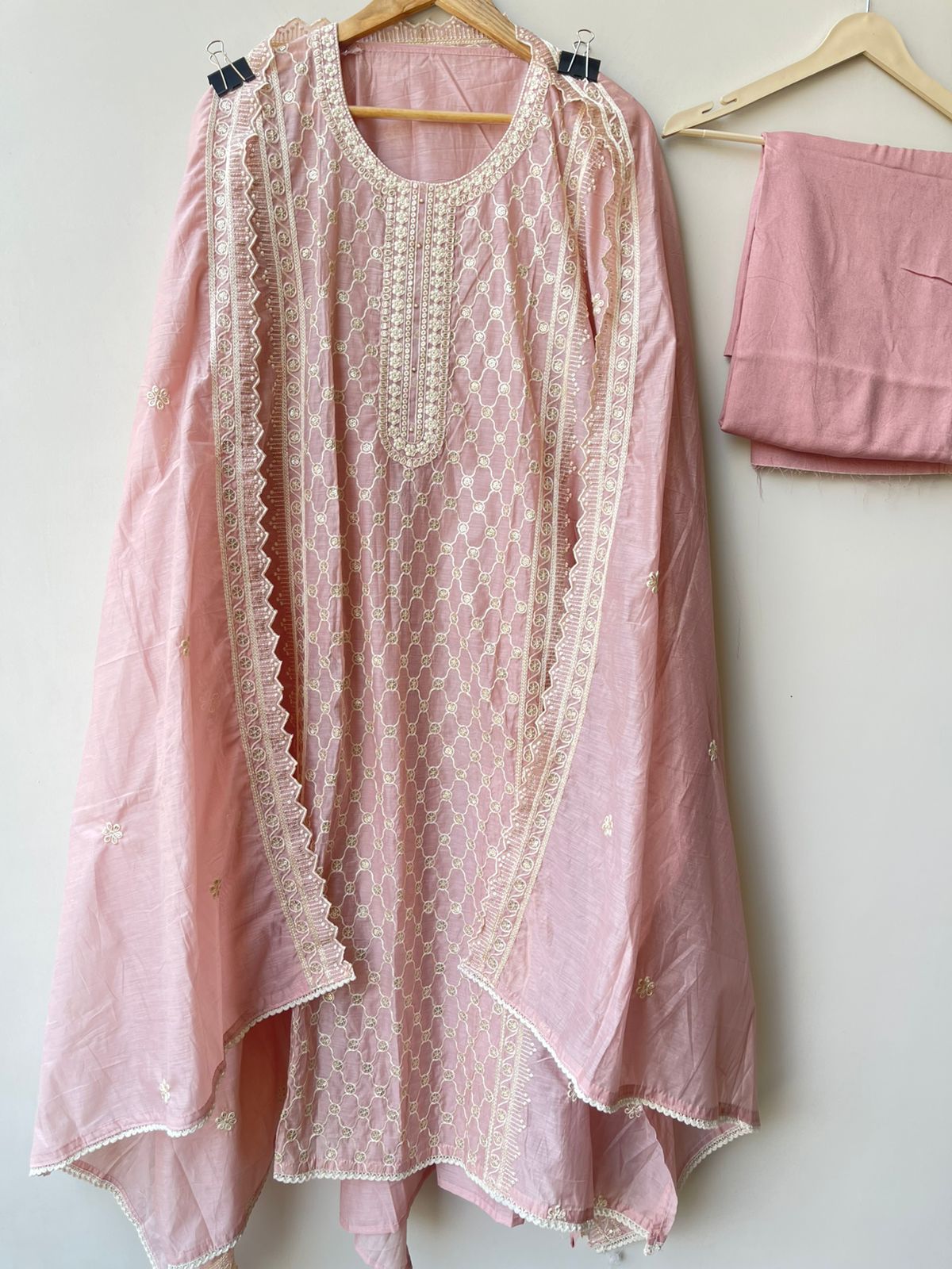 Mul chanderi unstitched ladies suit Rc18834