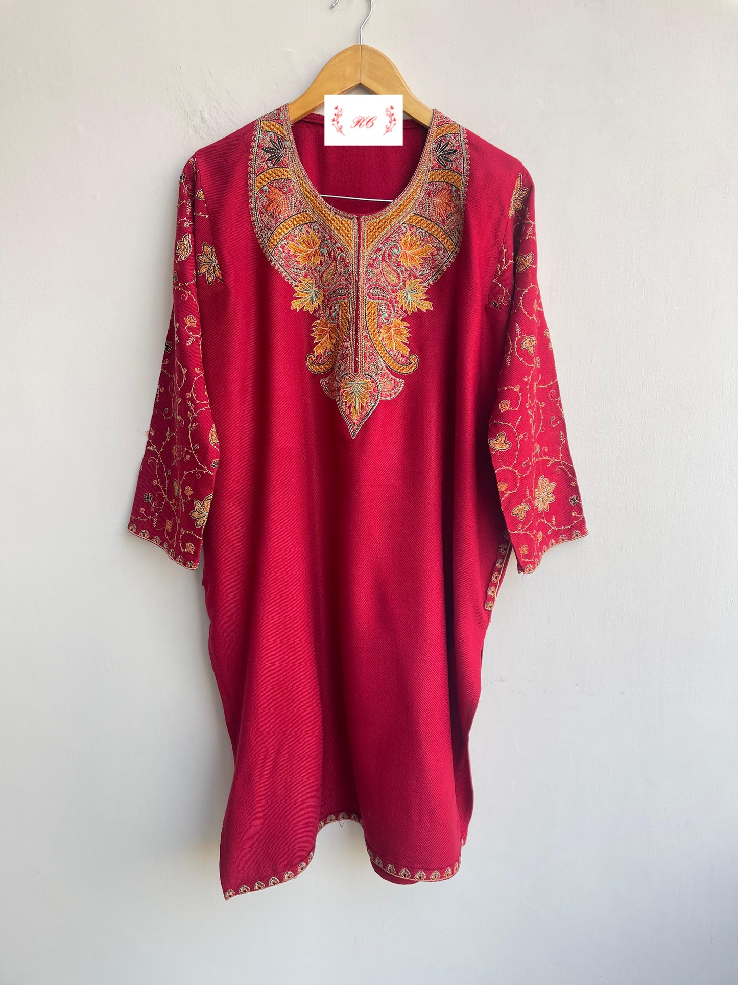Kashmiri pheron readymade ladies kurta Rc18159