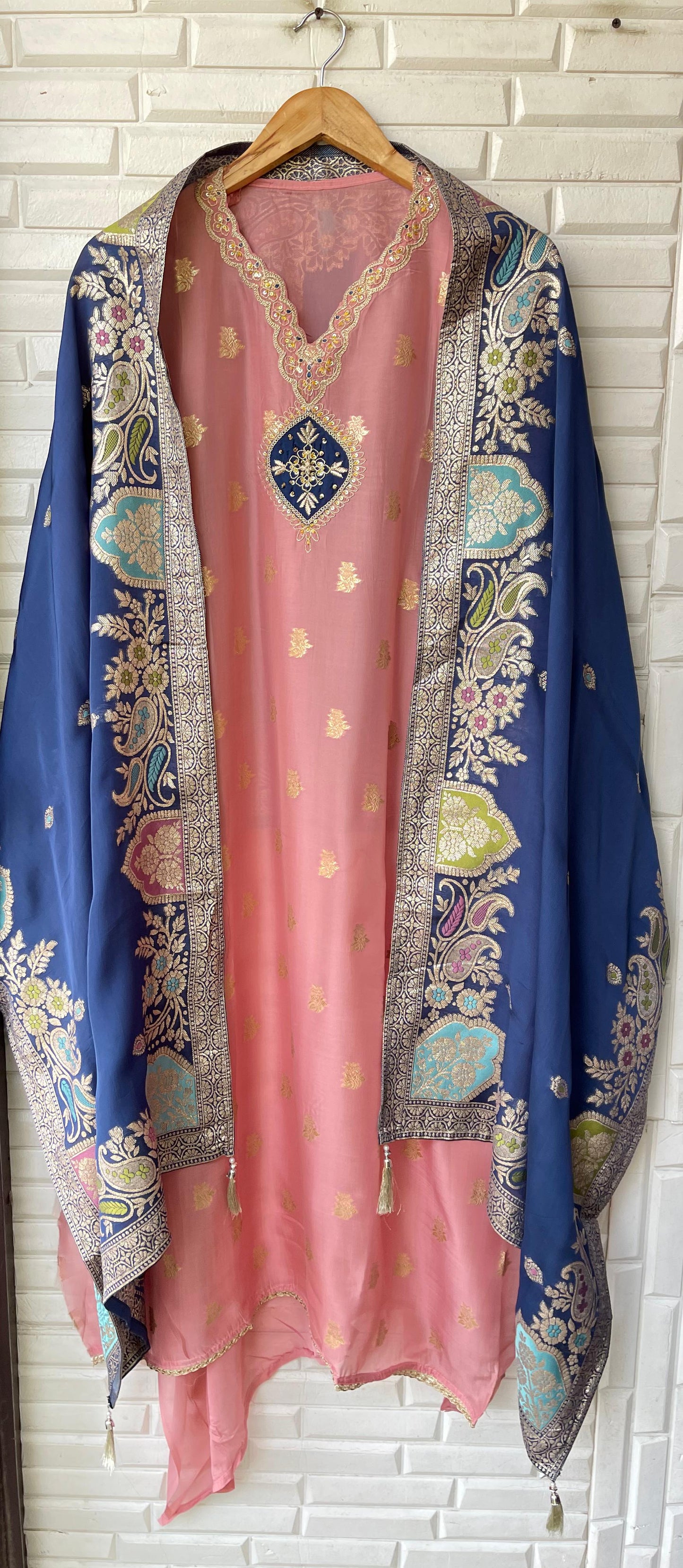 Organza unstitched ladies suit Rc15604