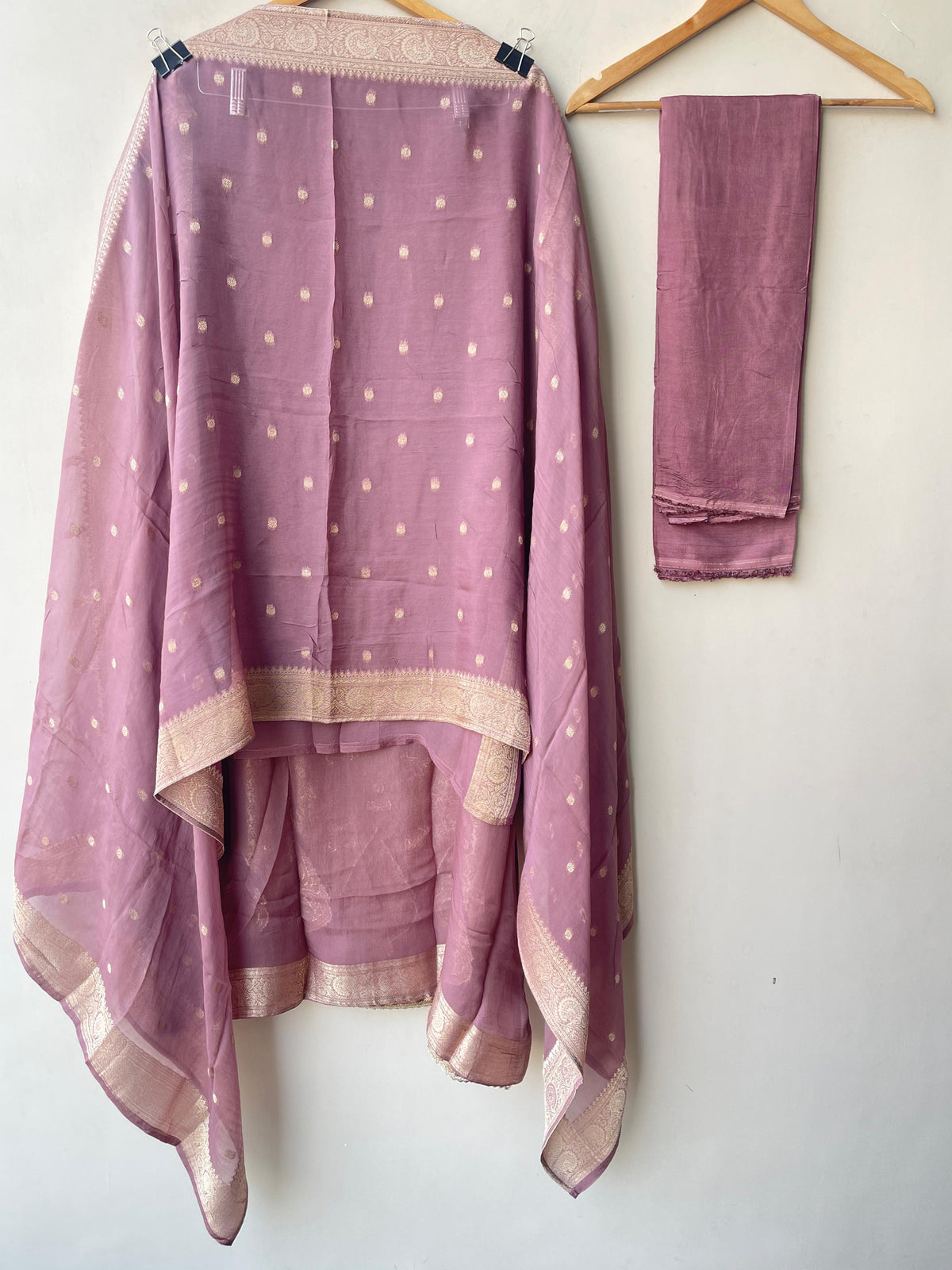 Pure Banarasi brocade silk unstitched ladies suit Rc19348 (a)