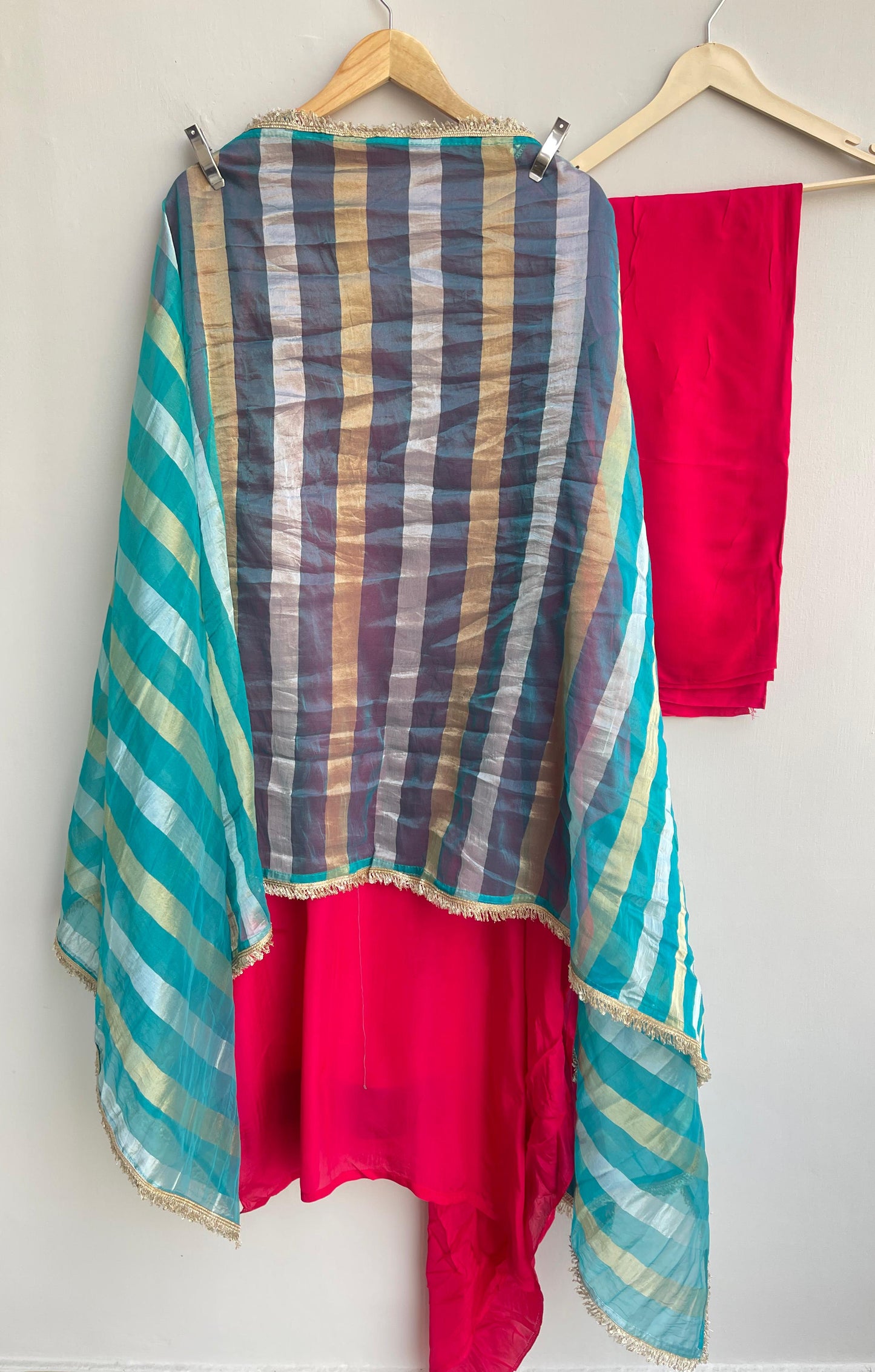 Silk fabric unstitched ladies suit Rc17931 (b)