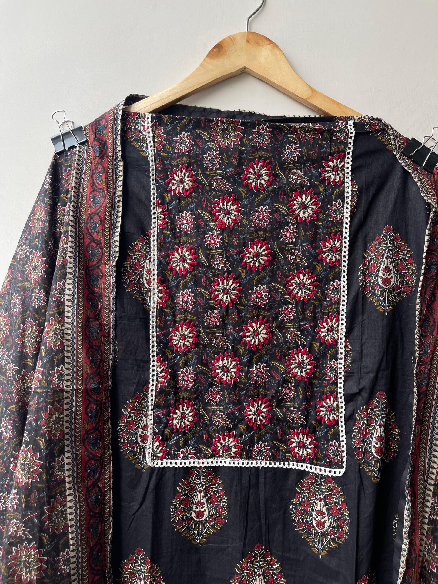 Cotton printed unstitched ladies suit Rc18923