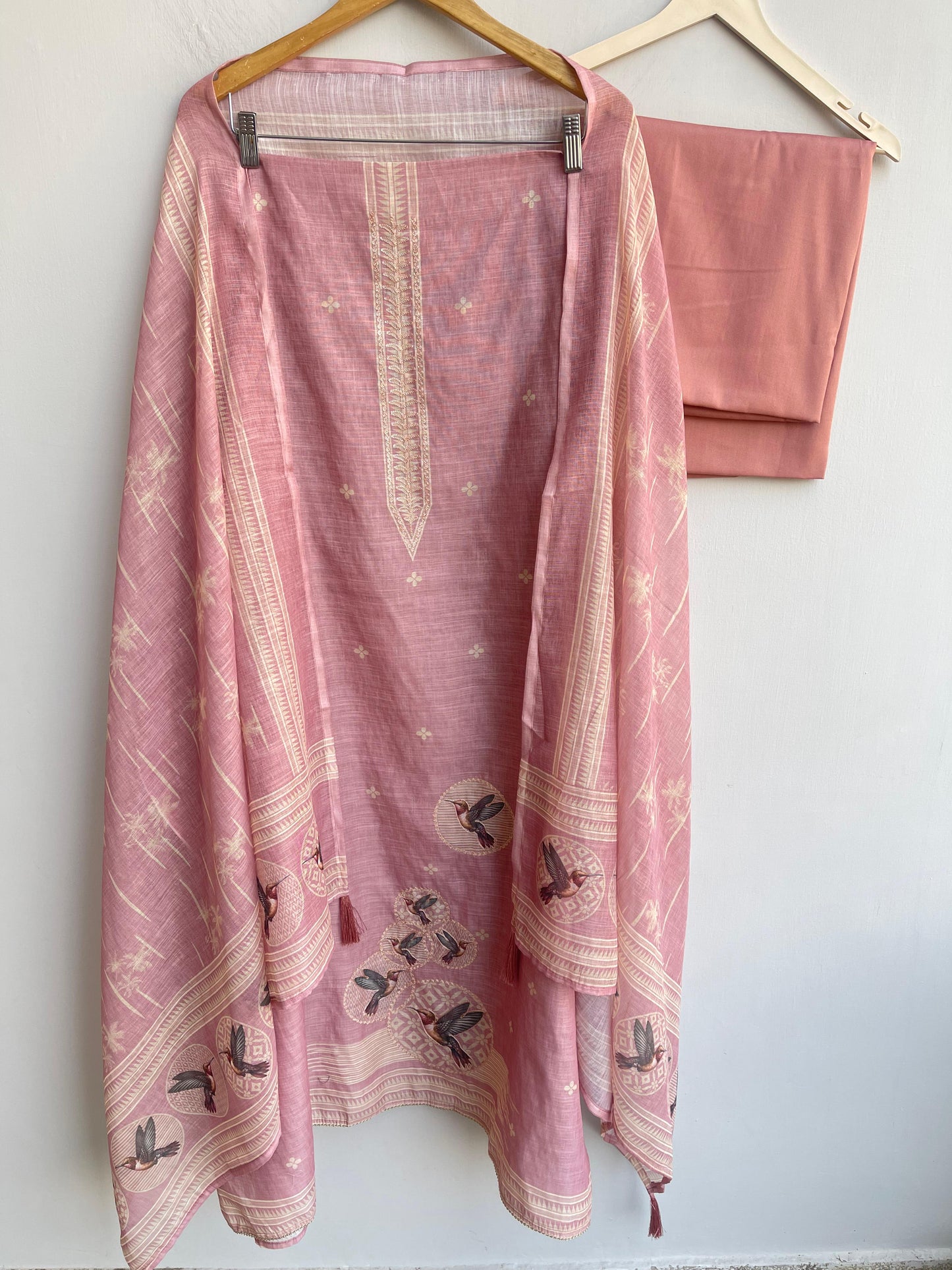 Linen printed unstitched ladies suit Rc18400