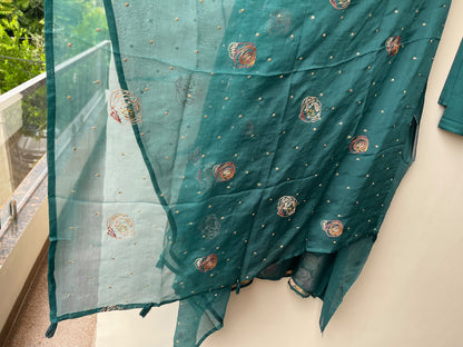 Premium Mul Chanderi Designer 3 Pcs Unstitched Suit Set