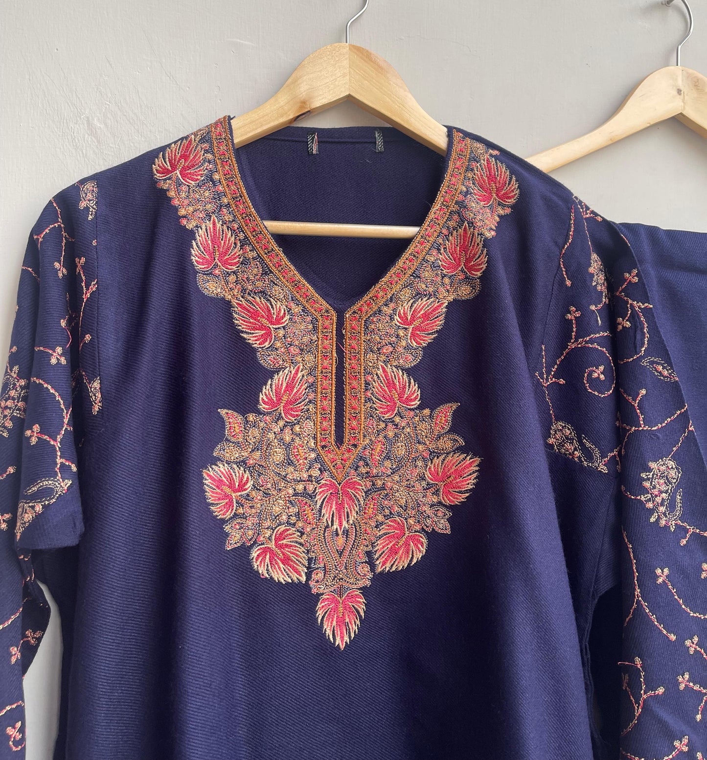 Kashmiri pheron short kurta coord set Rc18361 (c)