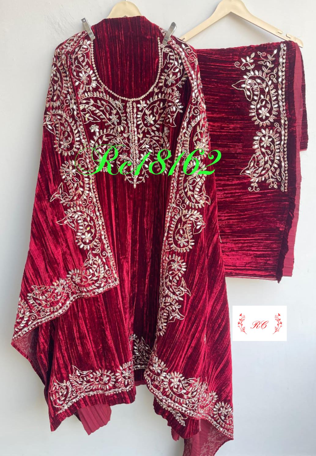 Crushed micra velvet unstitched ladies suit Rc18162