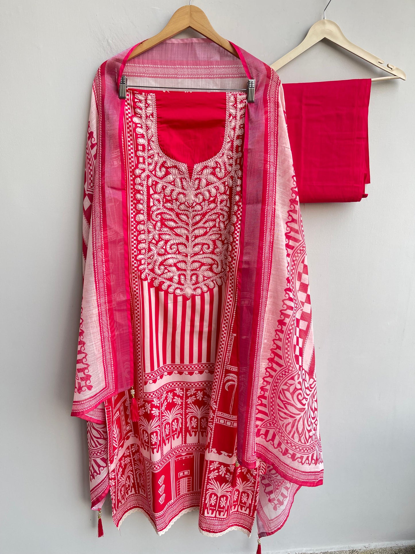 Cambrick cotton unstitched ladies suit Rc18385