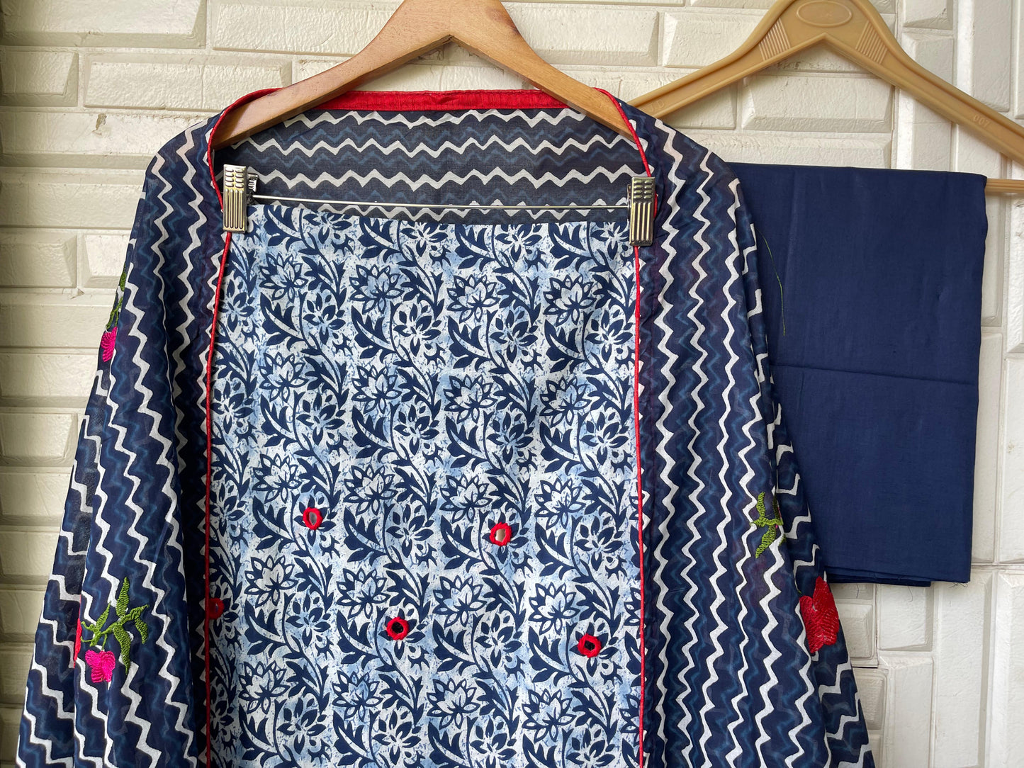 Cotton unstitched ladies suit Rc17383