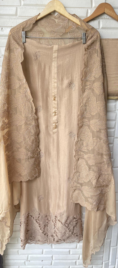 Shimmer silk unstitched ladies suit (b)