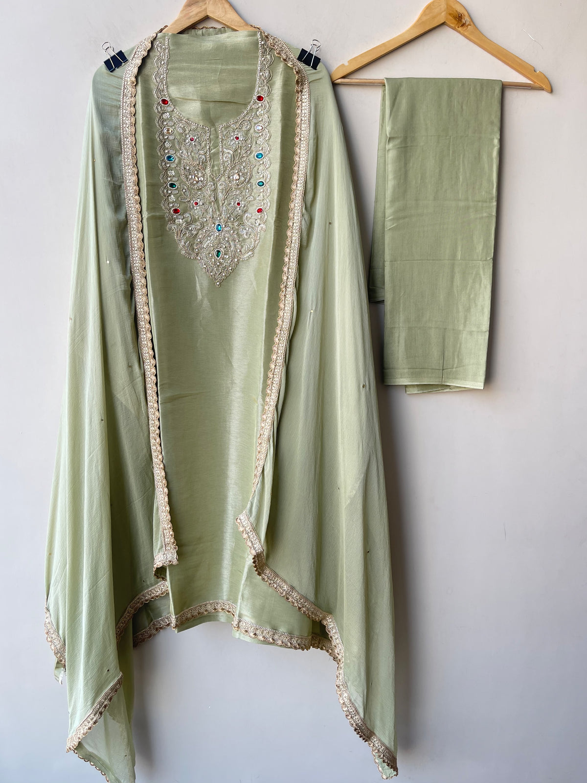Shimmer Silk Kutdanna Embroidered unstitched ladies suit set