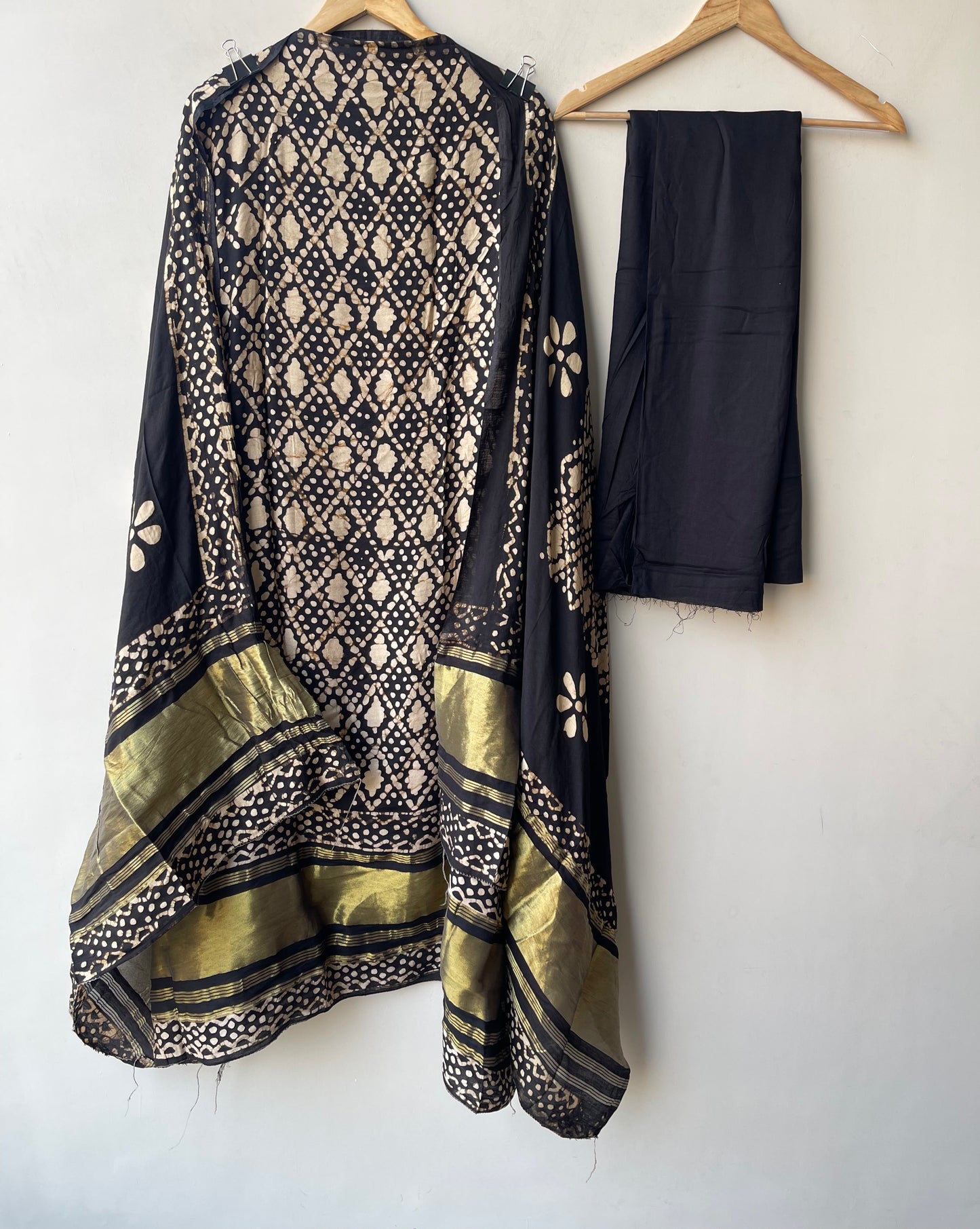 Mul cotton printed unstitched ladies suit Rc19313 (a)