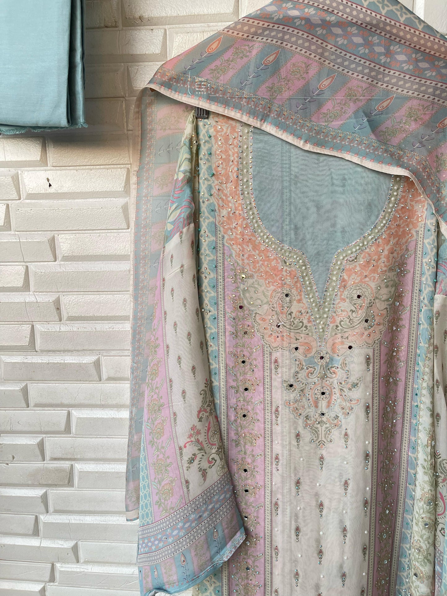 Organza unstitched ladies suit Rc16540