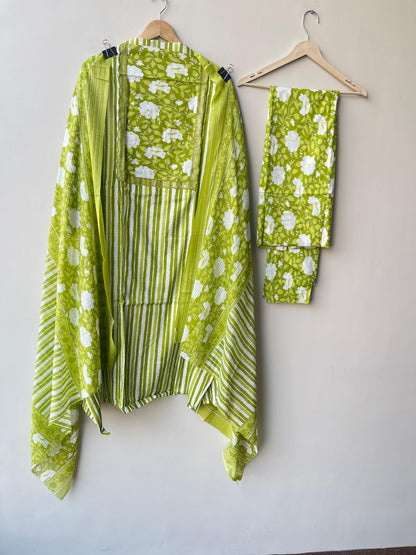 Cotton printed unstitched ladies suit Rc18909 (b)