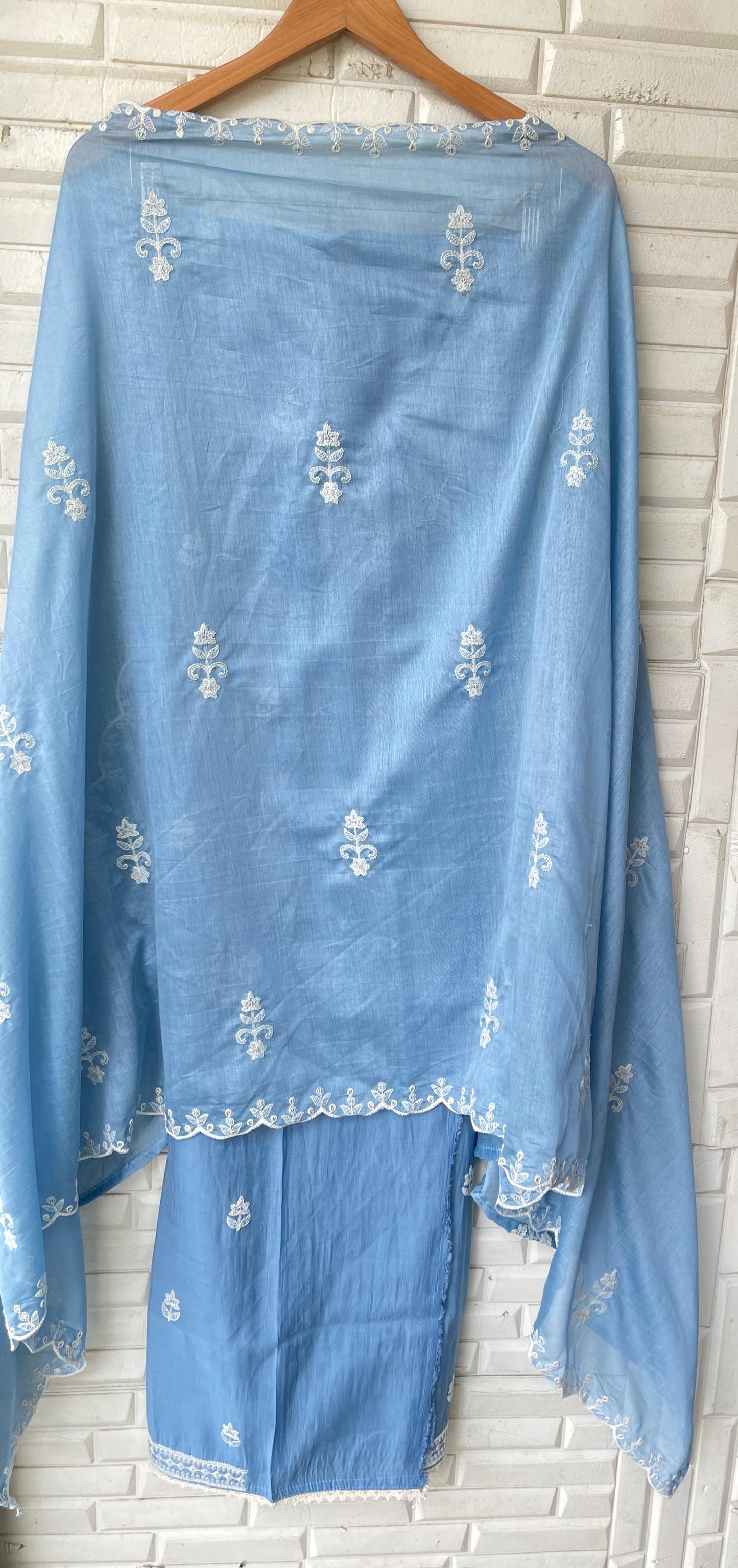 Mul Chanderi Unstitched Ladies Suit RC18826 – view 8