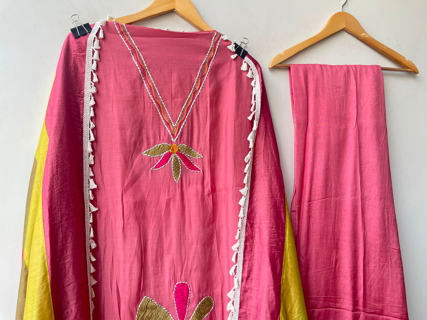 Mul chanderi unstitched ladies suit Rc19282 (c)