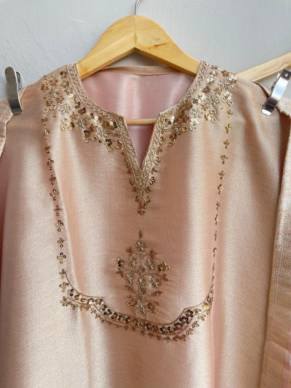 Self shimmer jiraffe silk unstitched ladies suit Rc18484