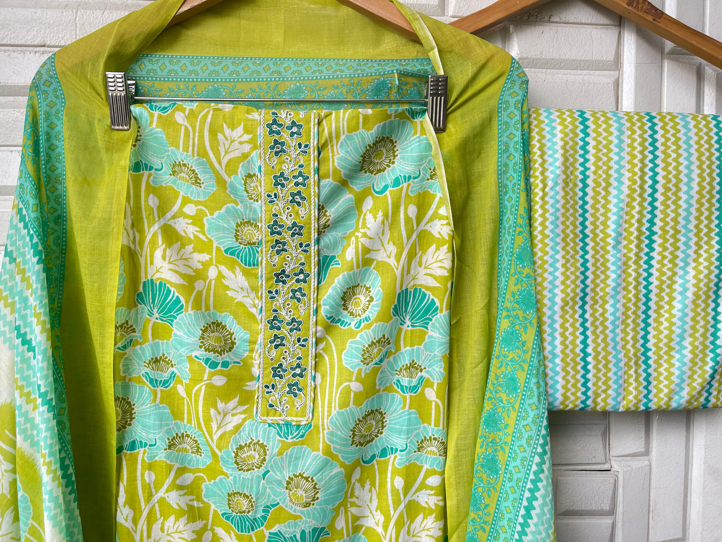 Cotton unstitched ladies suit Rc17390