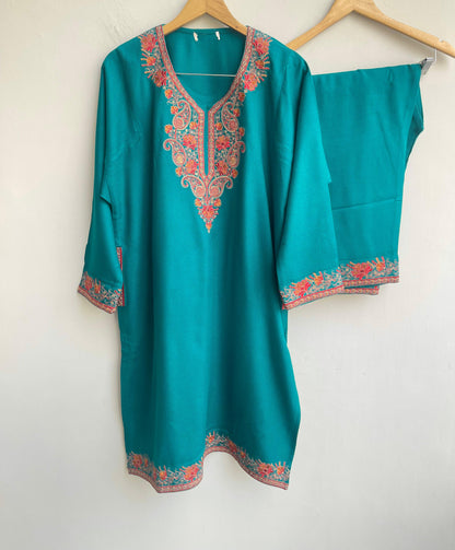 Kashmiri readymade woolen pheron kurta Rc18253