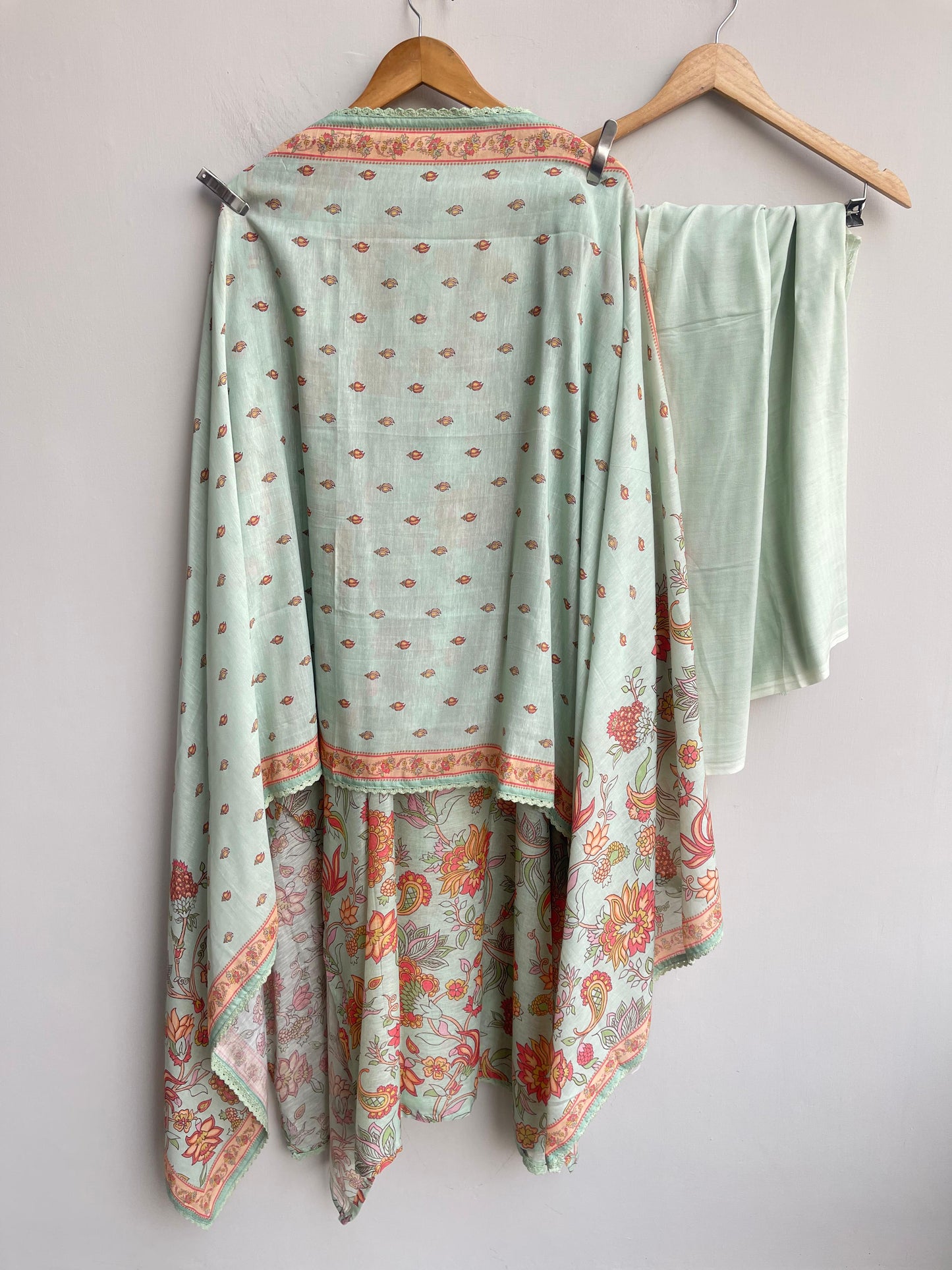 Pure linen printed unstitched ladies suit Rc18468