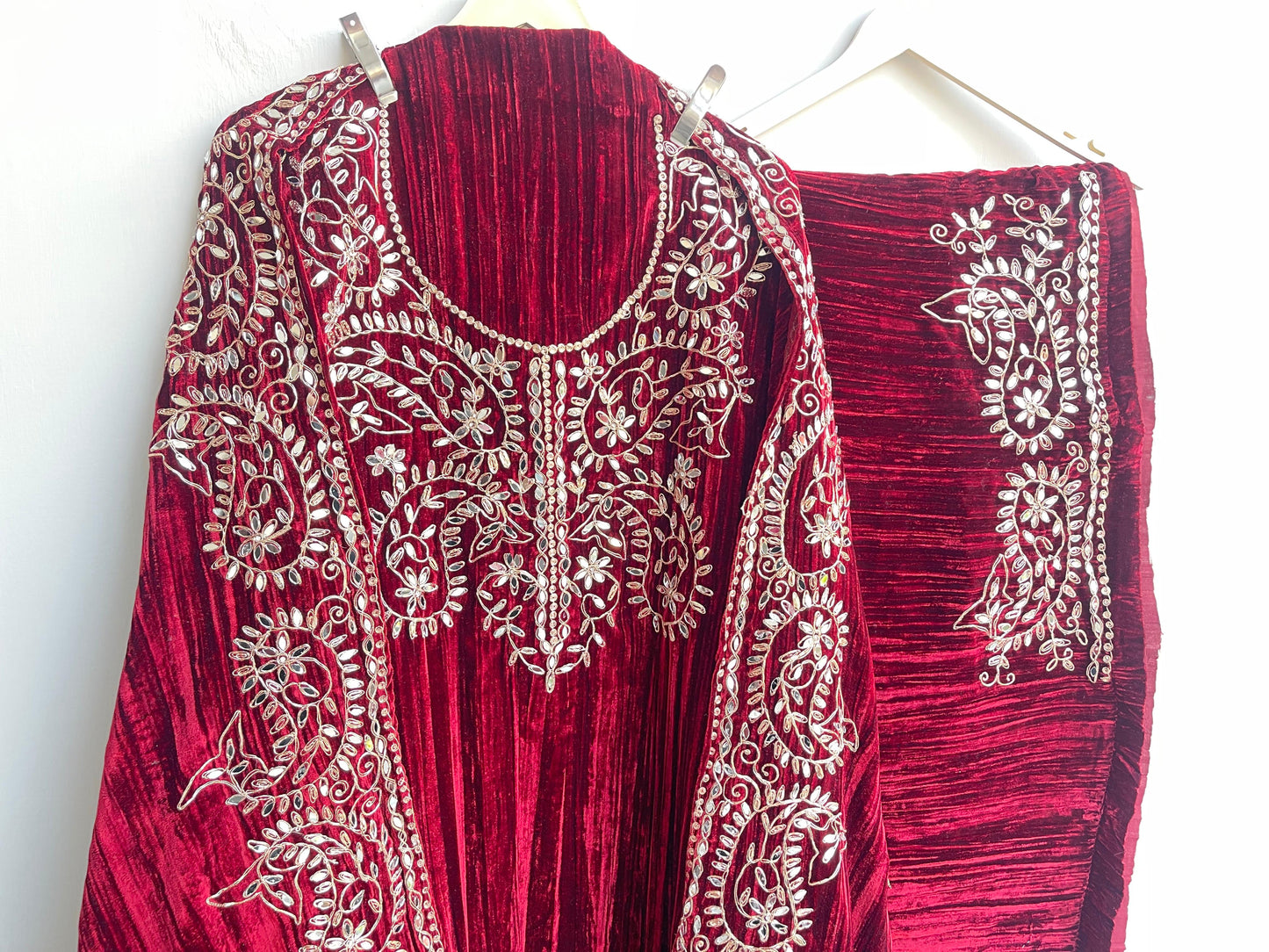 Crushed micra velvet unstitched ladies suit Rc18162