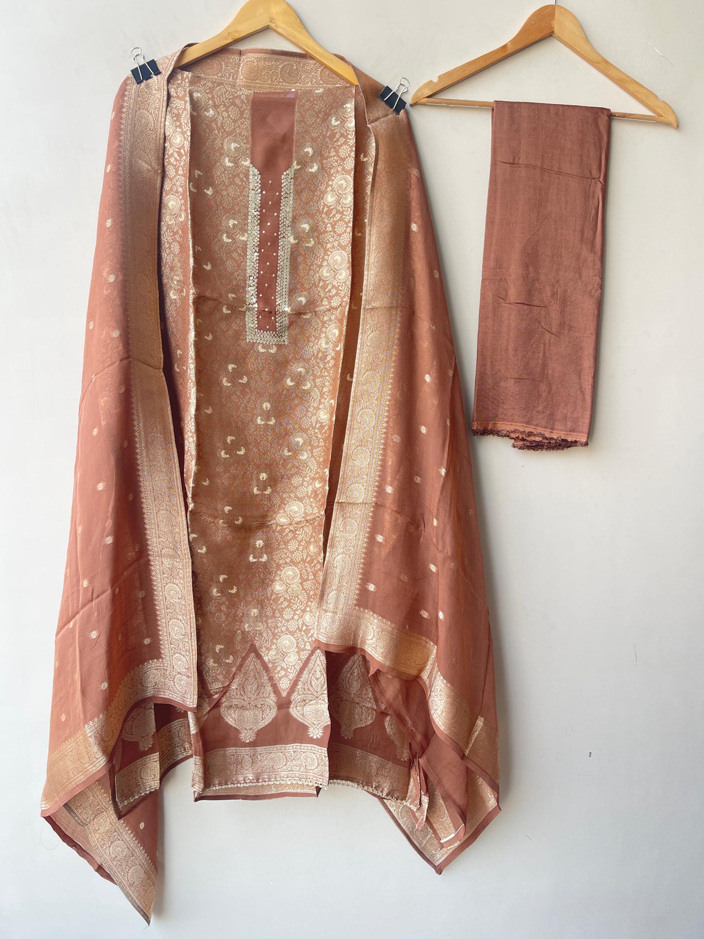 Pure Banarasi brocade silk unstitched ladies suit Rc19348 (b)