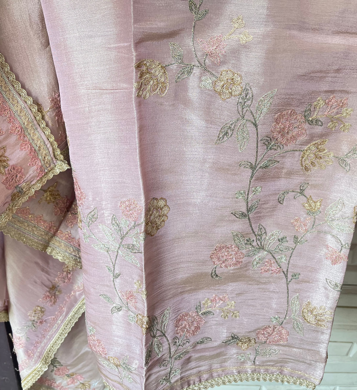 Premium Shimmer Silk Designer 3 pcs Unstitched suit Set