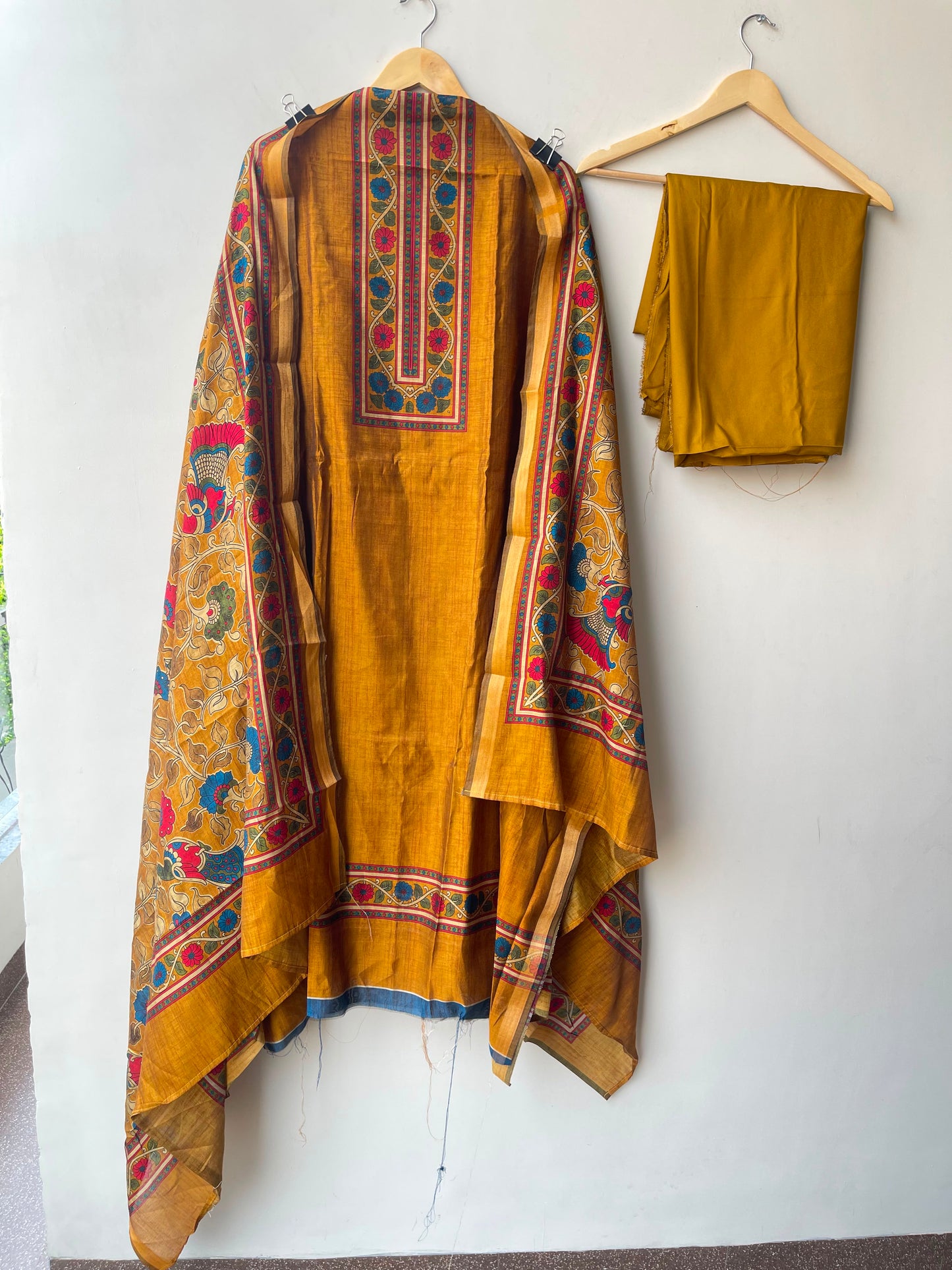 Soft Flowy Mul Chanderi Maheshwari Printed Unstitched Suit RC-19018 - Royal Chic by Priti (photo 6)