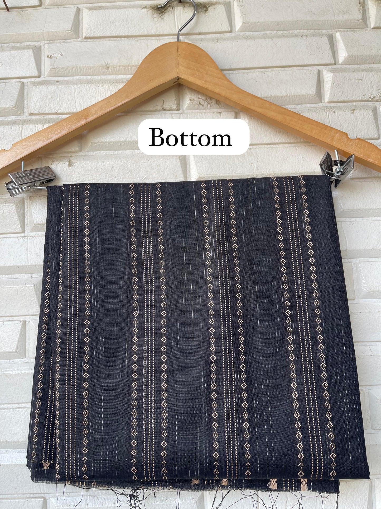 Mul chanderi unstitched ladies suit Rc18404