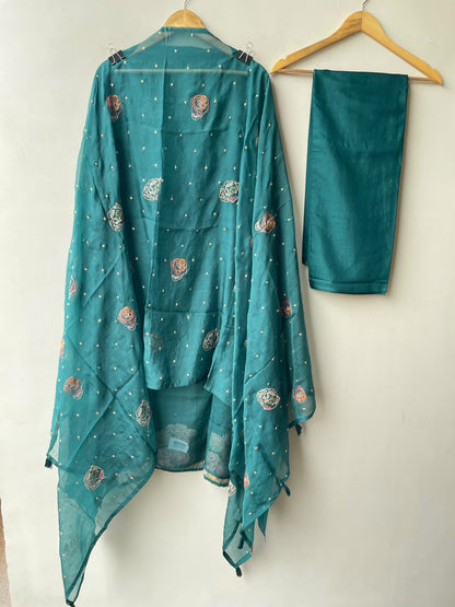 Premium Mul Chanderi Designer 3 Pcs Unstitched Suit Set