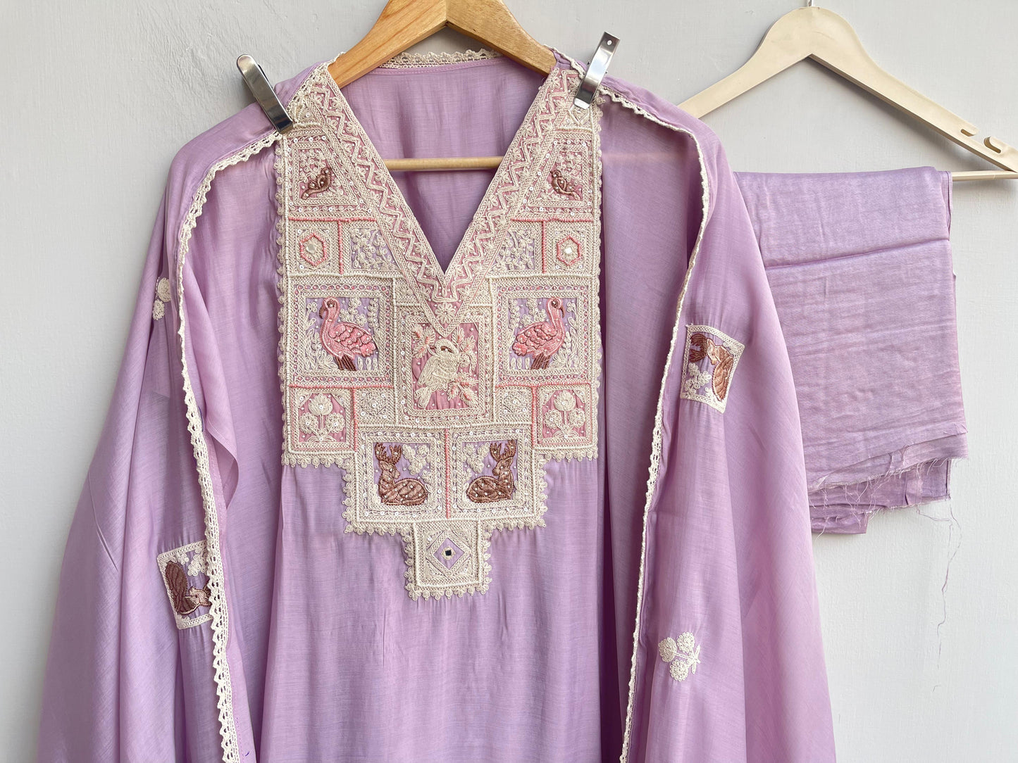 Mul chanderi unstitched ladies suit Rc18458 (a)