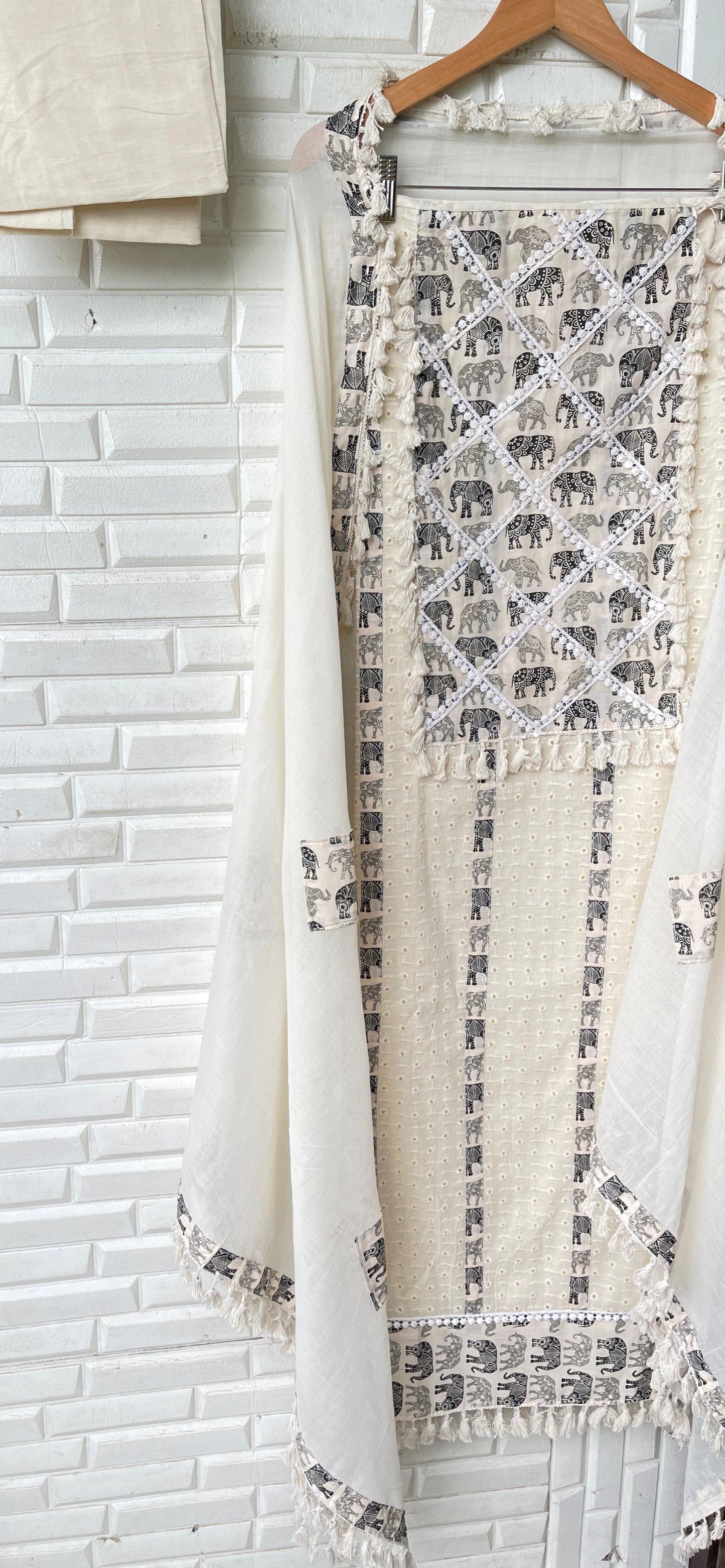 Cotton unstitched ladies suit Rc17310