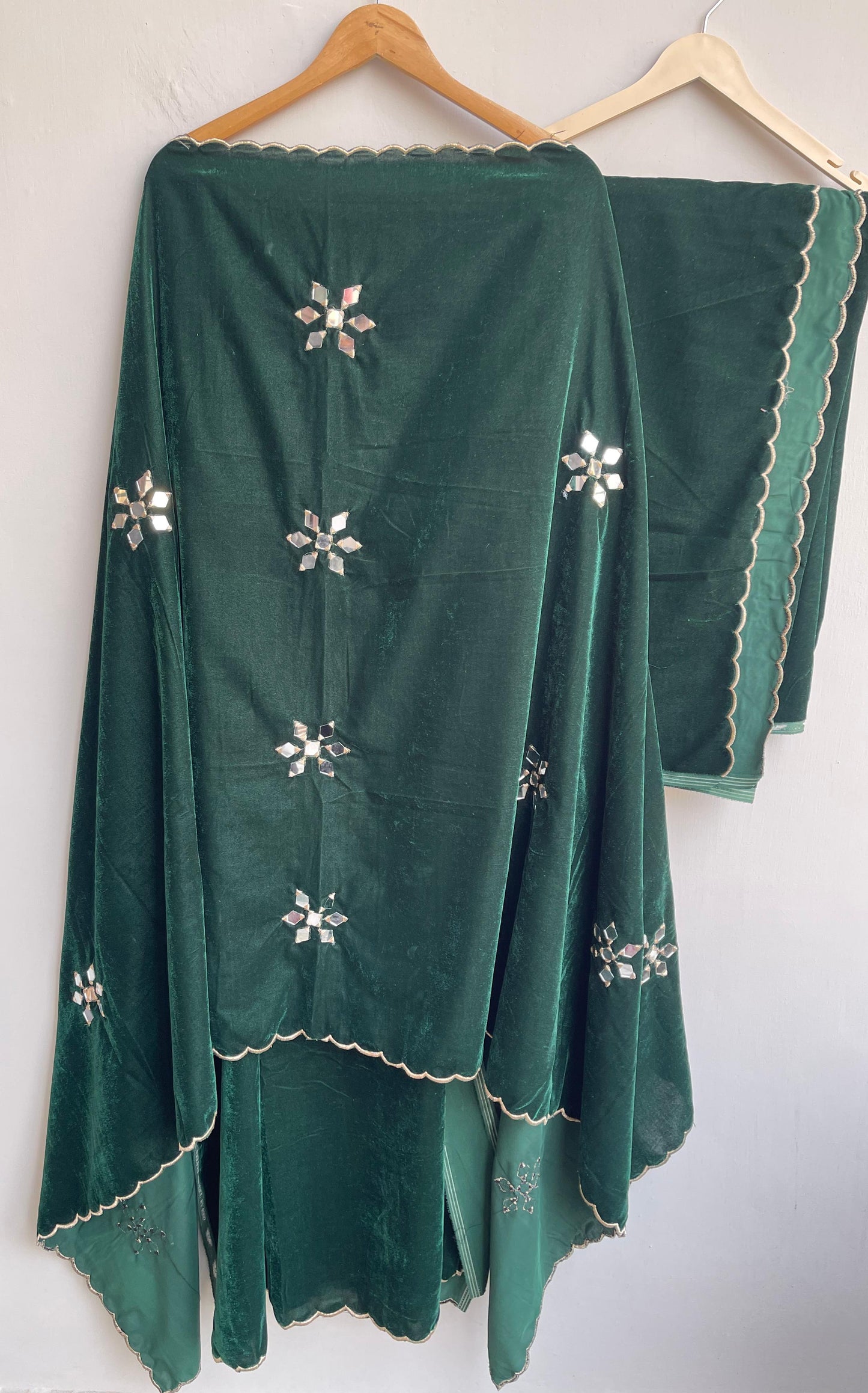 Micra velvet mirror work embroidered unstitched ladies suit Rc17850 (b)