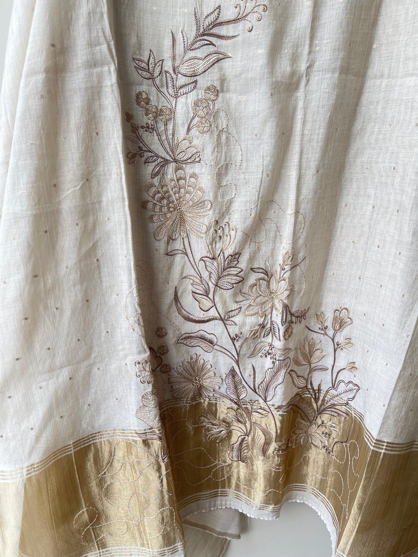 Soft banarasi weaving mul chanderi unstitched ladies suit Rc18921