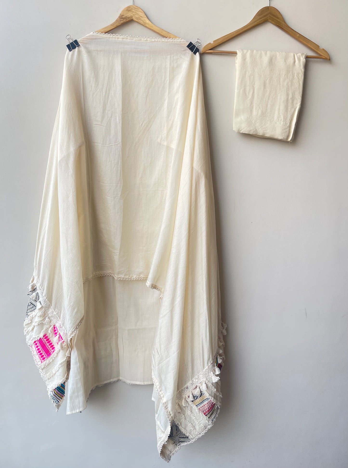 Mul chanderi unstitched ladies suit Rc18976