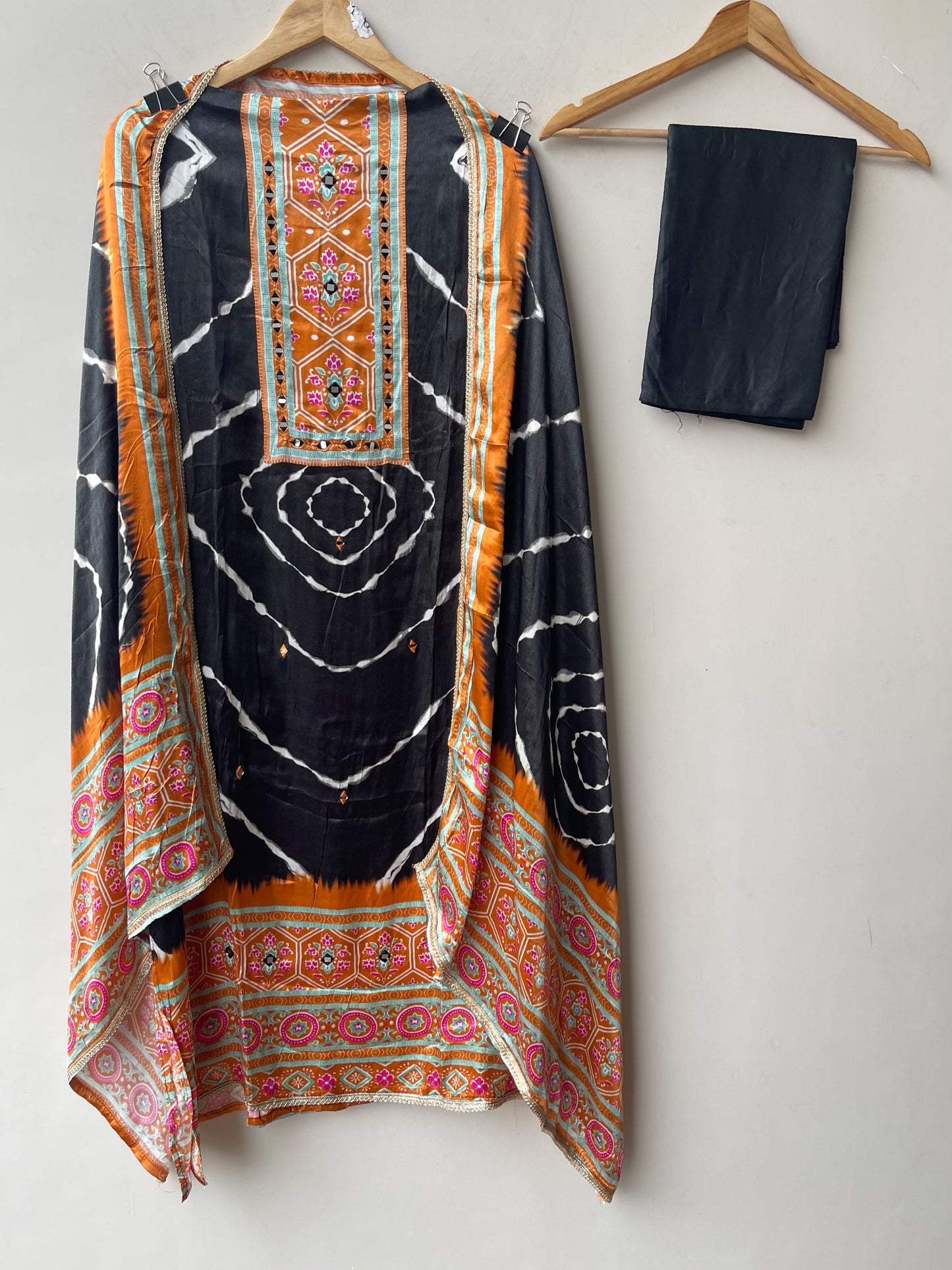 Gajji silk printed unstitched ladies suit Rc19226 (a)