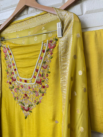 Pure unstitched silk ladies suit Rc17649