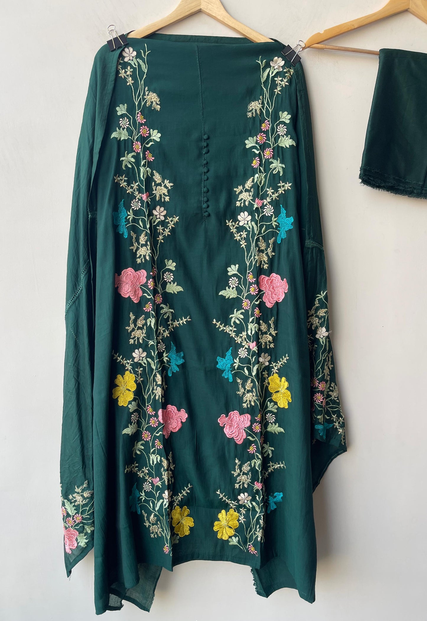 Mul chanderi cotton printed unstitched ladies suit Rc19329 (a)