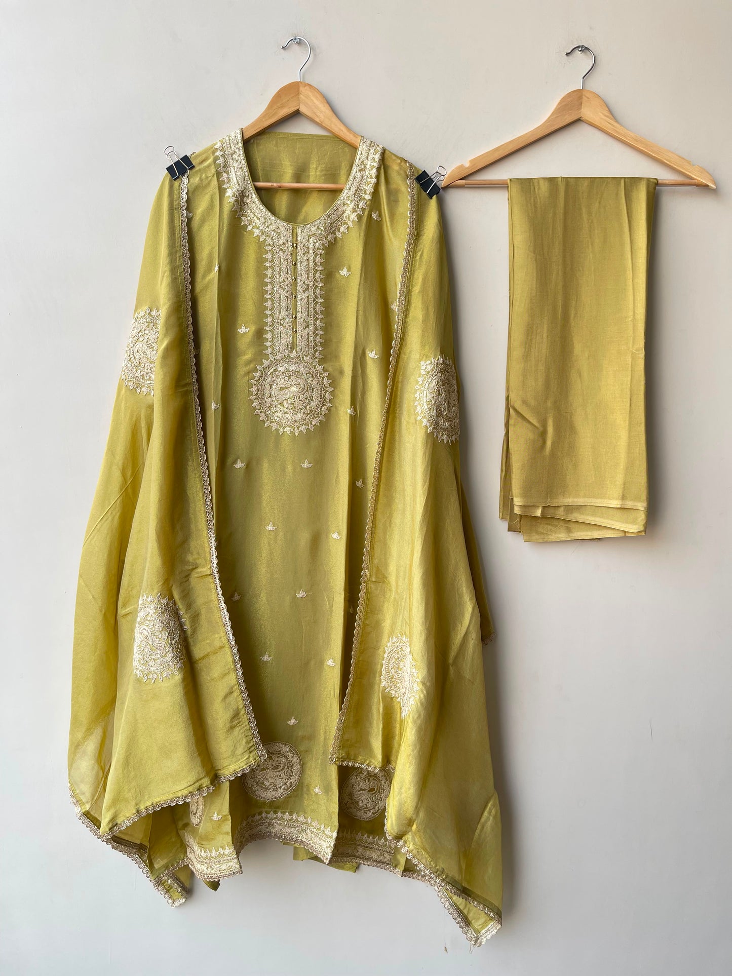 Shimmer silk unstitched ladies suit Rc19116 (a)